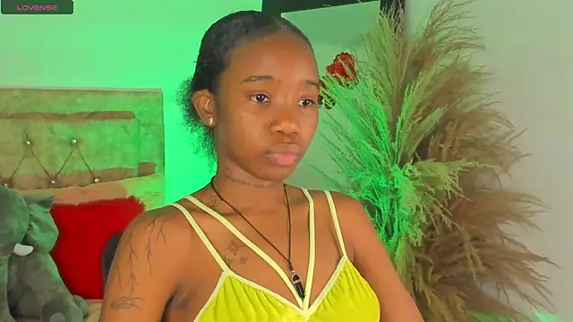 Snapshot of Rihana_hot01 chatting on 13, 3, 2025 Rihana hot01 online show from 13, 3, 2025