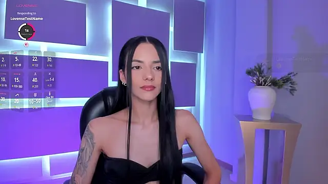 HannahJamesX online show from 4, 2, 2026