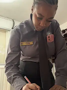 CiaraEbony online show from 18, 4, 2026