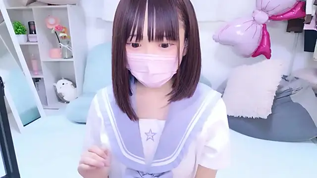 x-naru-x online show from 21, 4, 2026