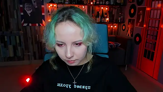 JasmineMilko online show from 5, 1, 2025