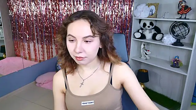 JasmineMilko online show from 6, 4, 2026