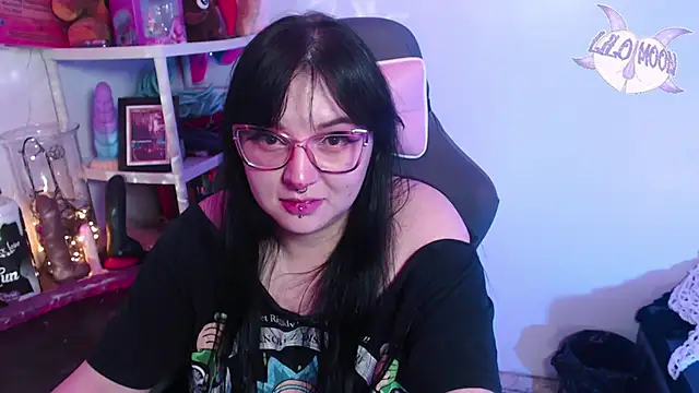 LiloMoon69 online show from 9, 1, 2025