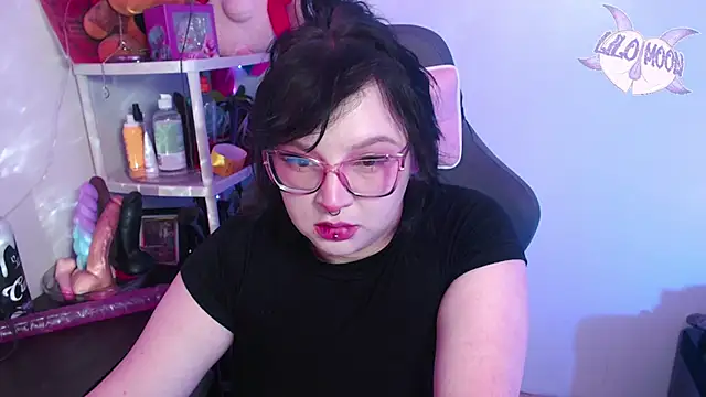 LiloMoon69 online show from 19, 1, 2025