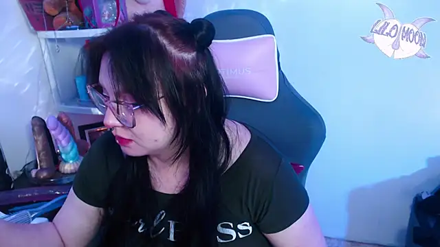 LiloMoon69 online show from 28, 1, 2025