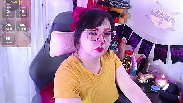 LiloMoon69 online show from 29, 10, 2025