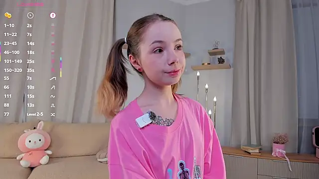 Snapshot of DominikaElis chatting on 15, 11, 2025 DominikaElis online show from 15, 11, 2025