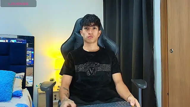  CamiloBass online show from 19, 4, 2026