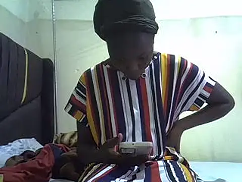 Snapshot of pretty_vivy chatting on 14, 12, 2024 pretty vivy online show from 14, 12, 2024