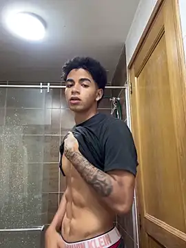 JoanG10 online show from 13, 9, 2025