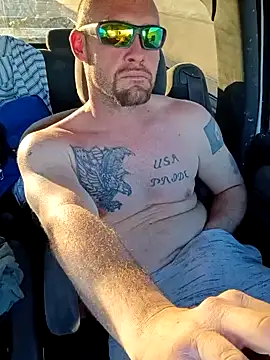 Snapshot of spuncock4u chatting on 28, 2, 2025 spuncock4u online show from 28, 2, 2025