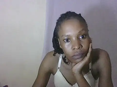 Snapshot of Sweetpetite254 chatting on 22, 10, 2025 Sweetpetite254 online show from 22, 10, 2025