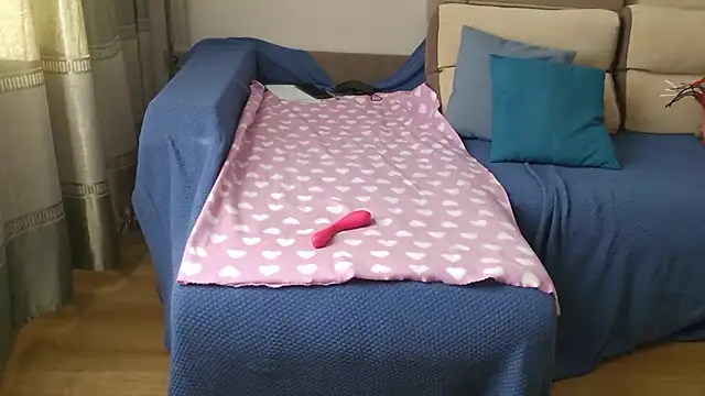 MilaaMilaa online show from 26, 2, 2025