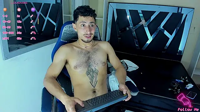 Piggy Eddy online show from 22, 9, 2025