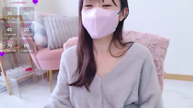 Snapshot of meg_0901 chatting on 13, 3, 2025 meg 0901 online show from 13, 3, 2025