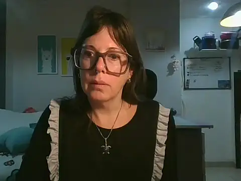Snapshot of Calentandote chatting on 18, 5, 2026 Calentandote online show from 18, 5, 2026