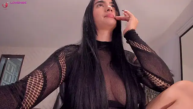 Snapshot of NatyFerrer_ chatting on 24, 1, 2025 NatyFerrer online show from 24, 1, 2025