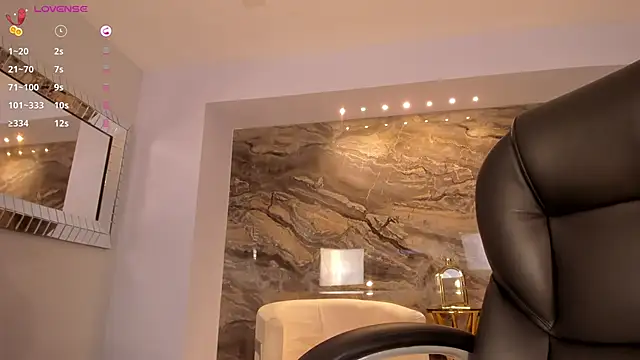 Snapshot of NatyFerrer_ chatting on 7, 3, 2025 NatyFerrer online show from 7, 3, 2025