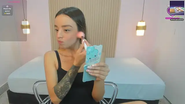 AliceRoss0 online show from 6, 3, 2026