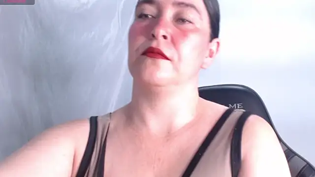 carla slut outlimits online show from 17, 7, 2026