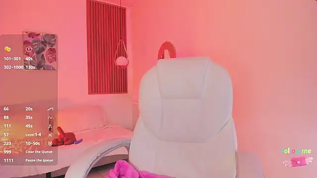 TiffanyWright online show from 21, 10, 2025