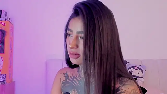 Snapshot of shadowcatt_ chatting on 24, 11, 2025 shadowcatt online show from 24, 11, 2025