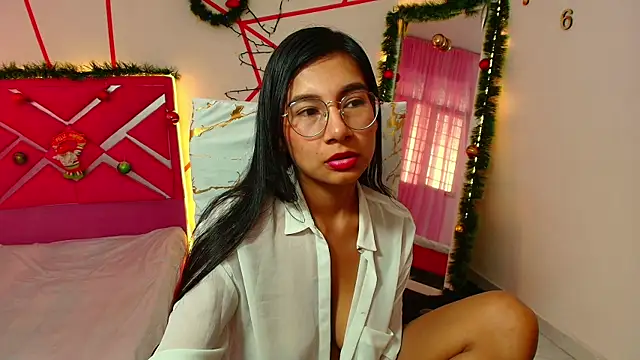 Snapshot of _Jessi29_ chatting on 10, 12, 2024  Jessi29  online show from 10, 12, 2024