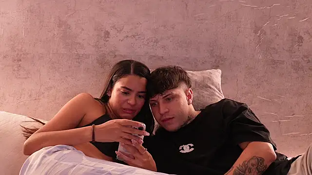 Nicky and Blake online show from 6, 10, 2025