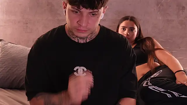 Nicky and Blake online show from 11, 11, 2025