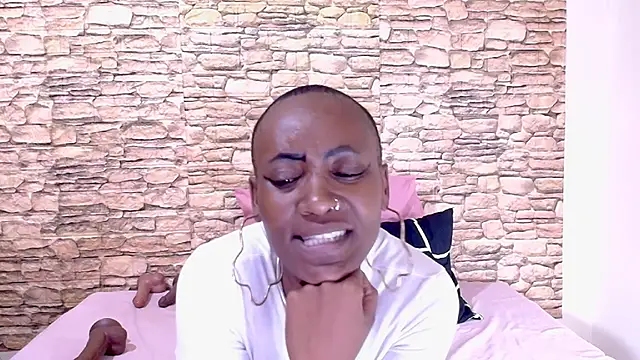 Snapshot of EbonyOlive69 chatting on 19, 7, 2026 EbonyOlive69 online show from 19, 7, 2026