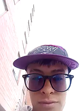 Snapshot of Cuervo_maniaco chatting on 19, 12, 2024 Cuervo maniaco online show from 19, 12, 2024