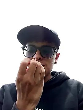 Snapshot of Cuervo_maniaco chatting on 24, 2, 2025 Cuervo maniaco online show from 24, 2, 2025