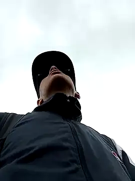 Snapshot of Cuervo_maniaco chatting on 5, 3, 2025 Cuervo maniaco online show from 5, 3, 2025