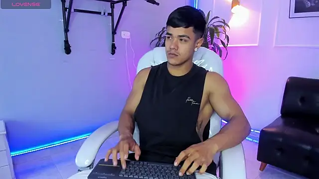 Rob saenz  online show from 25, 11, 2025