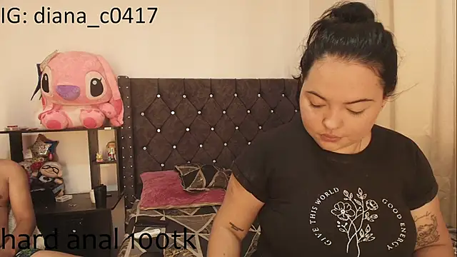 Snapshot of leoytessa_10 chatting on 19, 11, 2025 leoytessa 10 online show from 19, 11, 2025