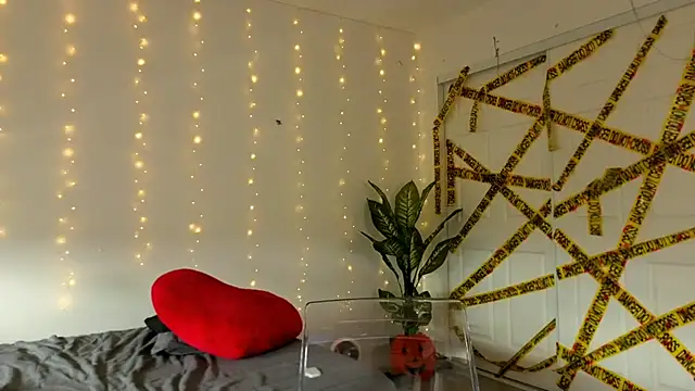 Sapphir3xoxo online show from 16, 10, 2025