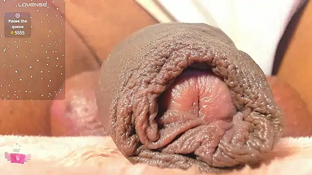 CharlotteLauren online show from 25, 2, 2025