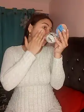 Nahiara velez online show from 10, 1, 2025