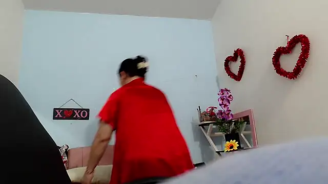 victoria jones online show from 25, 10, 2025