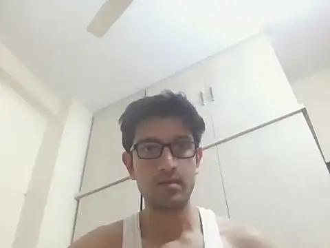 Snapshot of arjun_077 chatting on 19, 12, 2025 arjun 077 online show from 19, 12, 2025