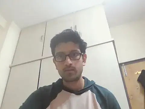 Snapshot of arjun_077 chatting on 22, 12, 2025 arjun 077 online show from 22, 12, 2025