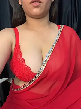 Snapshot of Diya_Chopra chatting on 27, 5, 2026 Diya Chopra online show from 27, 5, 2026
