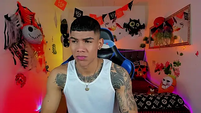 Damian latinxxx online show from 30, 10, 2025