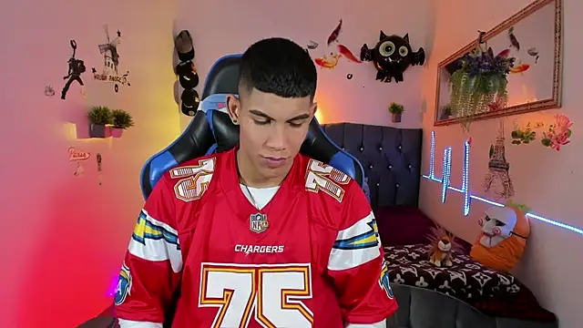 Damian latinxxx online show from 1, 11, 2025