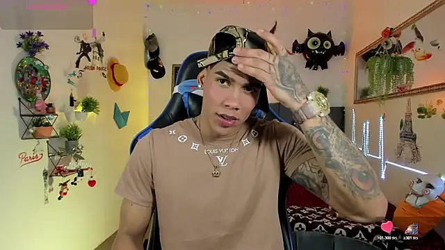 Damian latinxxx online show from 9, 11, 2025