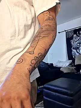 Snapshot of JohnnyDeep187 chatting on 5, 10, 2025 JohnnyDeep187 online show from 5, 10, 2025