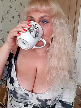 IsabellaBoni online show from 24, 2, 2026