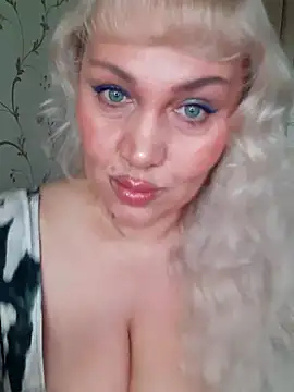 IsabellaBoni online show from 28, 2, 2026