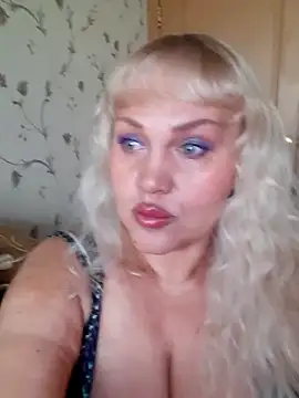 Snapshot of IsabellaBoni chatting on 25, 4, 2026 IsabellaBoni online show from 25, 4, 2026