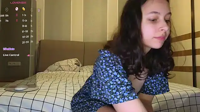 Agatha Sade online show from 12, 2, 2025